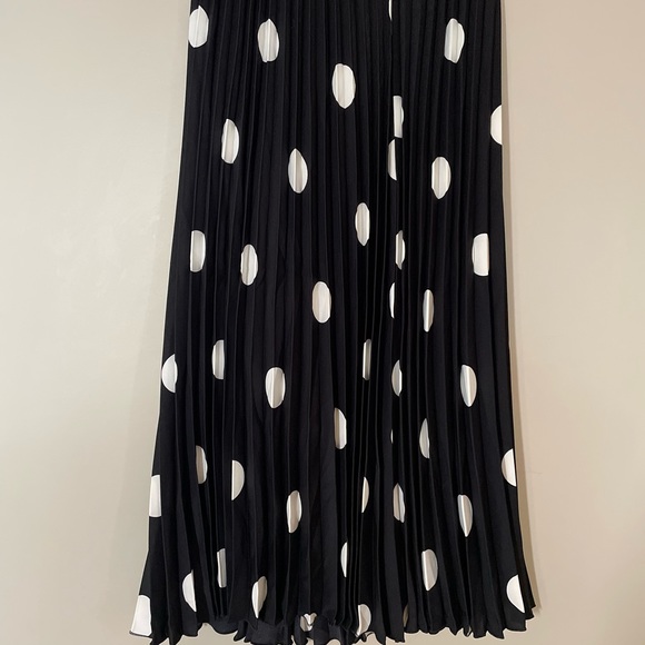 Polka dots skirt black & white size M - Picture 2 of 3